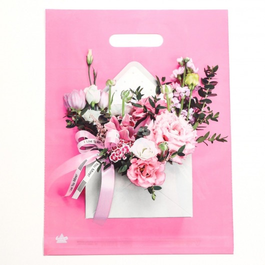 Розовый пакет с цветочным принтом и вырубной ручкой (40х31 см) - Сима-Ленд - купить с доставкой в Калуге